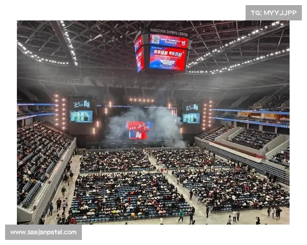高效转场!黄龙体育中心35小时内完成从演唱会到比赛场地的快速转换 高效转场!黄龙体育中心35小时内完成从演唱会到比赛场地的快速转换